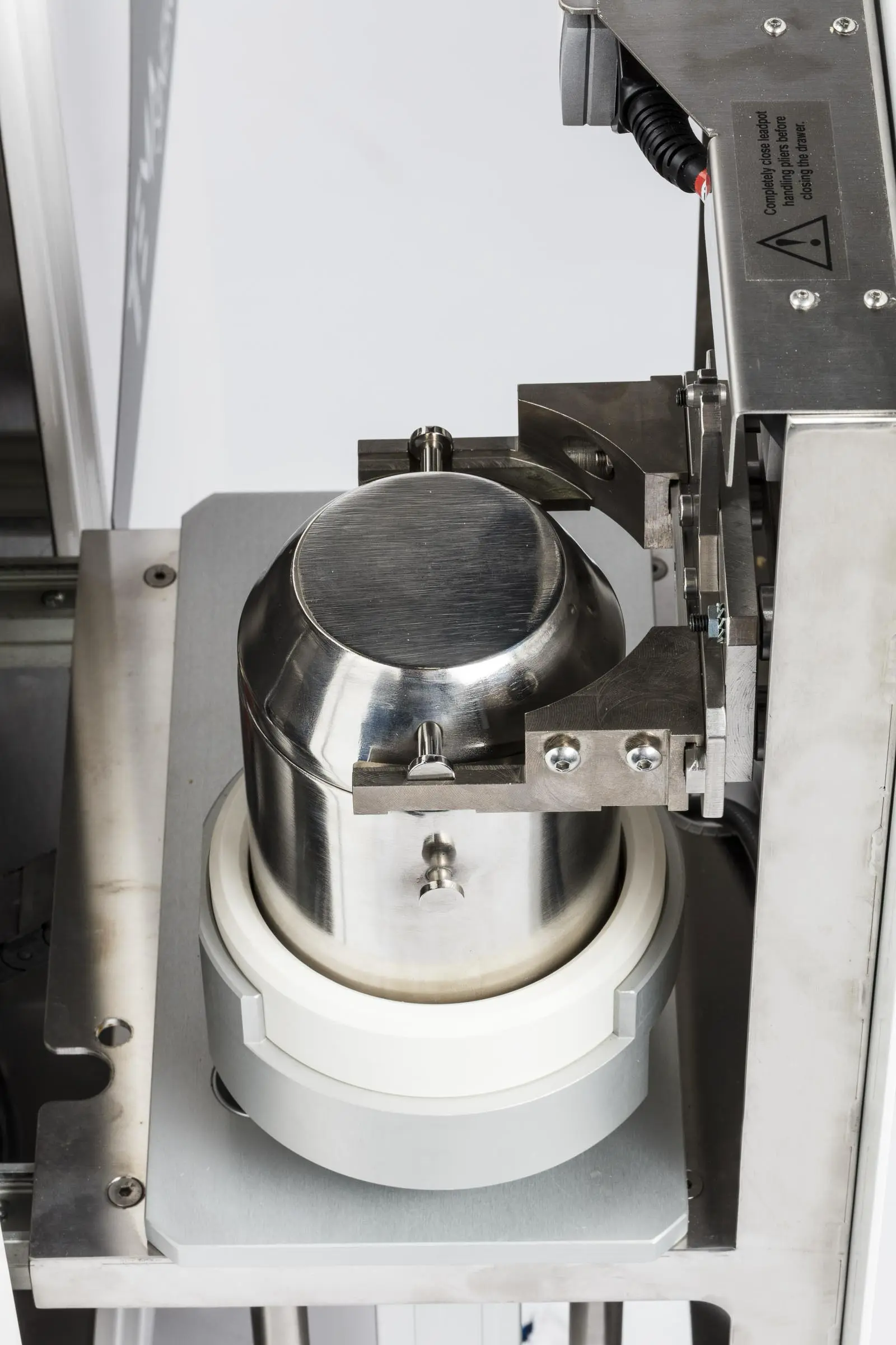 KARL 100 automatic dispenser